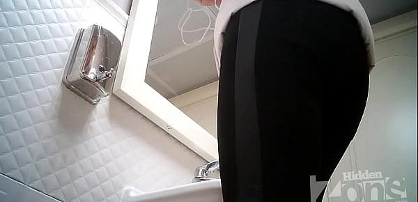  Hidden camera in the toilet, shaved pussy and anus closeups.